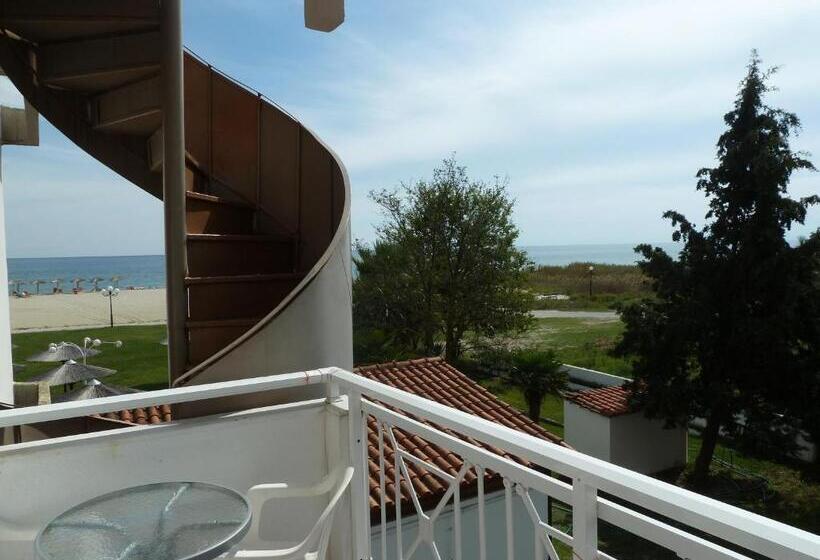 Habitació Estàndard Vista Mar Lateral, Lidra