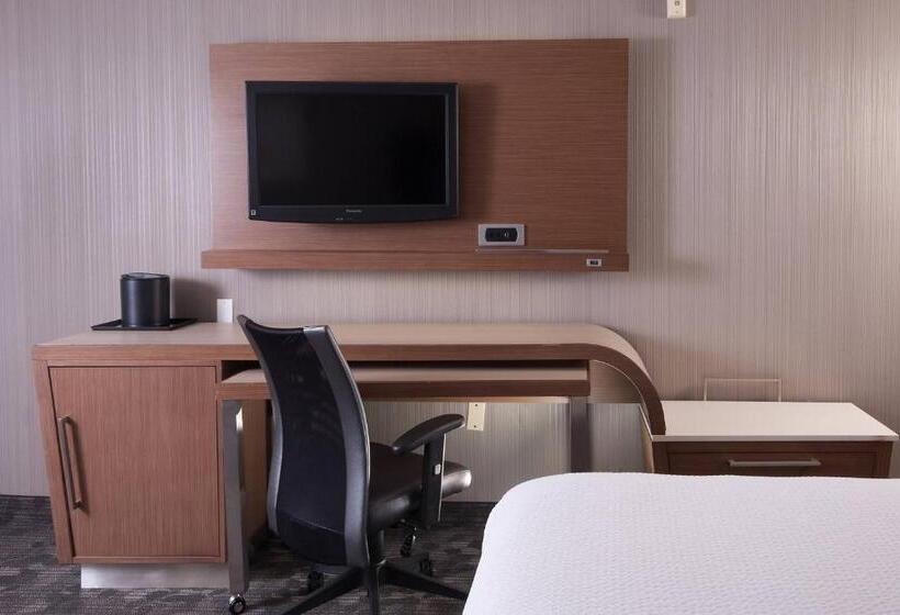 스위트 킹사이즈 침대, Courtyard Greenville Spartanburg Airport