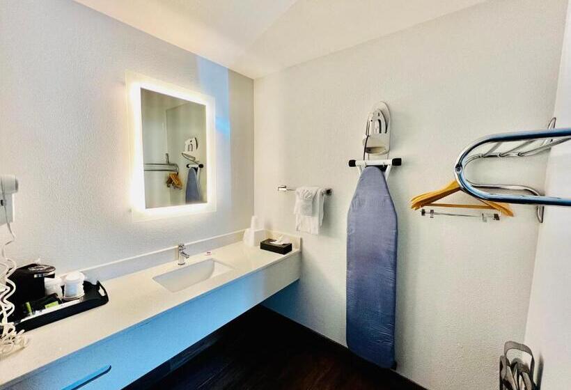 标准工作室, Studio 6 Suites Flagstaff Az