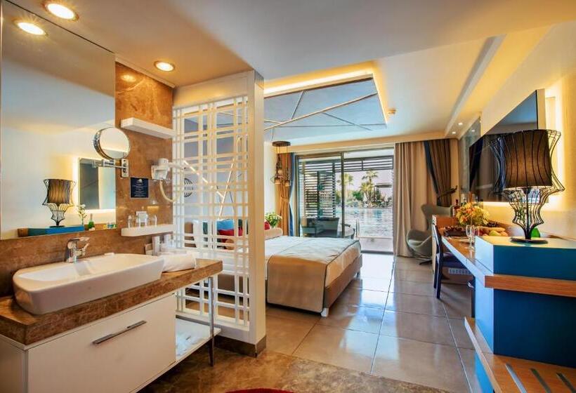 Standard swim-up room, Sherwood Blue Belek - Adults Only