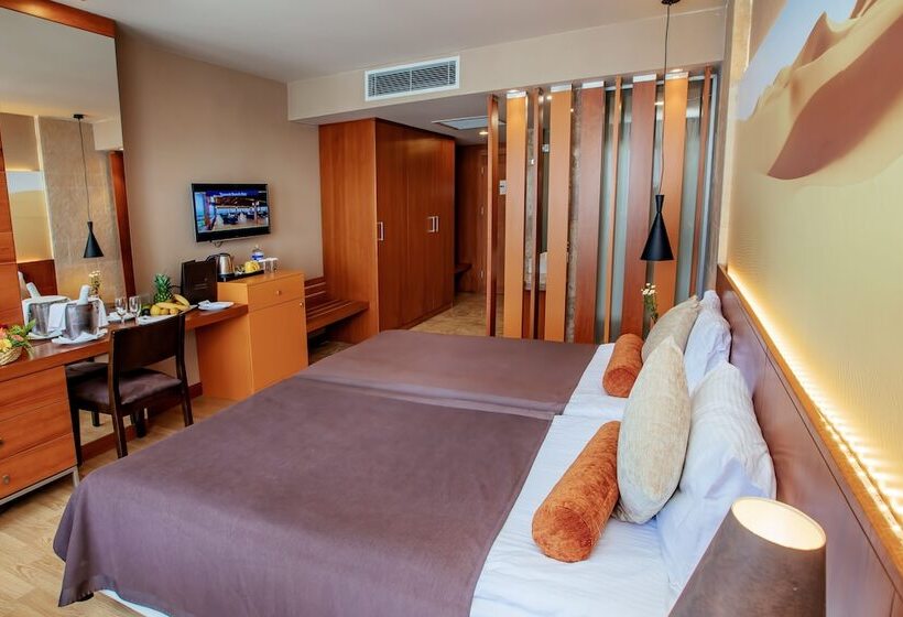 خانه 1 خوابه, Sherwood Blue Belek - Adults Only