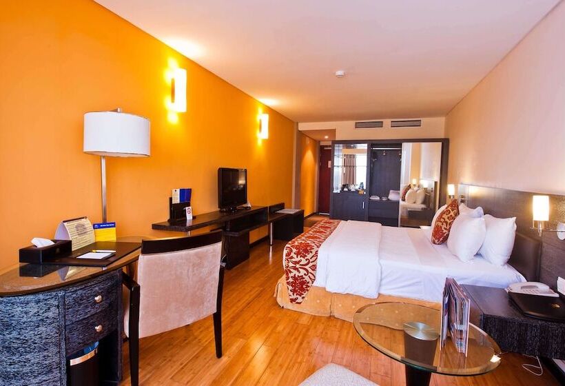 Люкс, Best Western Premier Accra Airport