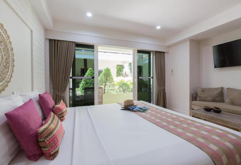豪华房间, Arkbar Beach Club