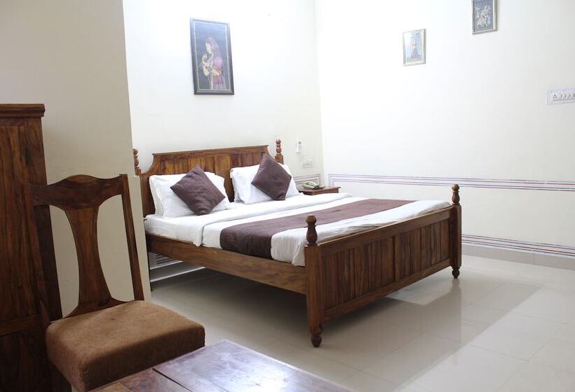 اتاق لوکس, Raghuraj Palace