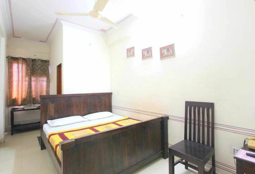 اتاق استاندارد, Raghuraj Palace