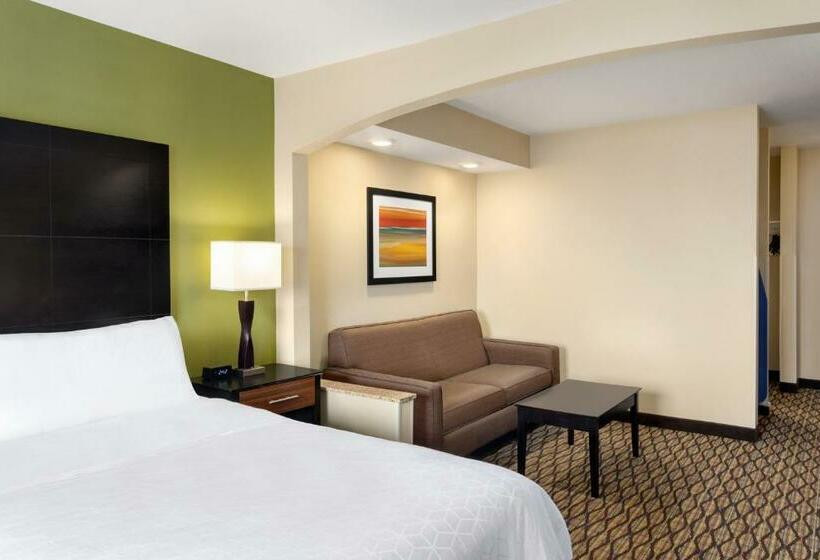 이그제큐티브 룸 킹사이즈 침대, Holiday Inn Express Hotel & Suites Edmond, An Ihg