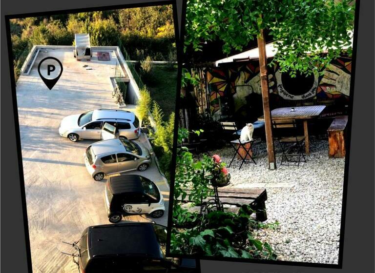 تختخواب در اتاق مشترک, Hostel Anton