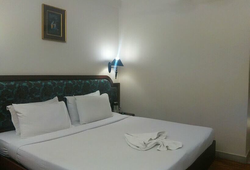Номер Deluxe, The Woods Manor Mg Road
