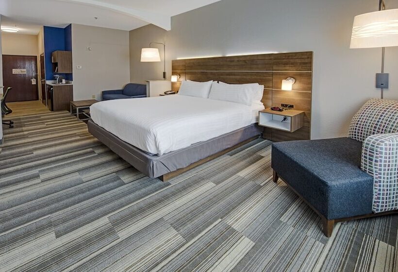 Люкс, Holiday Inn Express Hotel & Suites Corsicana By Ihg