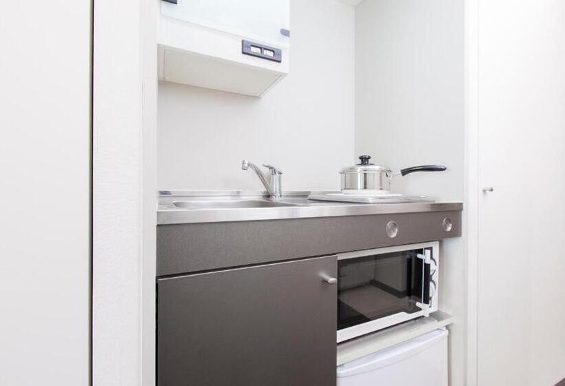 Номер Стандарт Трехместный, Tokyu Stay Yotsuya Shinjuku