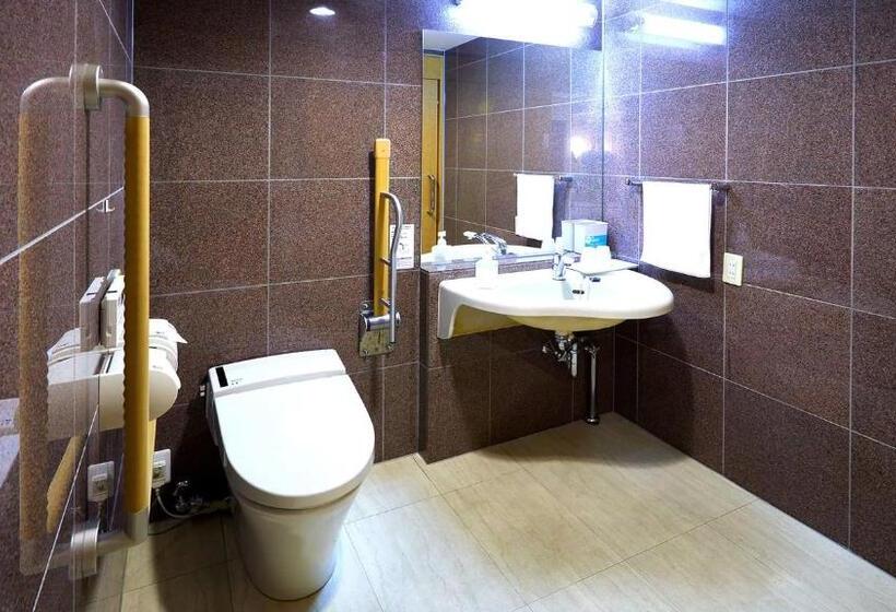 Номер Стандарт Адаптированный для Инвалидов, Toyoko Inn Kofu-eki Minami-guchi No.2