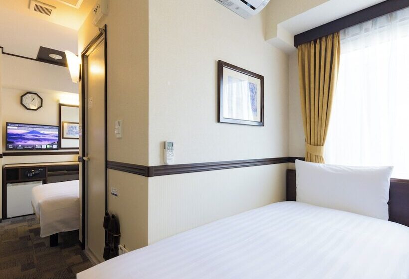 Номер бизнес-класса, Toyoko Inn Shinsaibashi Nishi