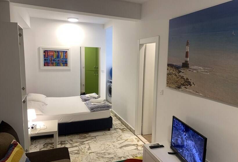 ファミリールーム, Hostel Split