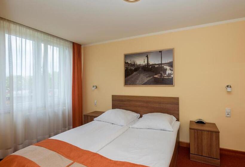شقة غرفة واحدة, Gorzów