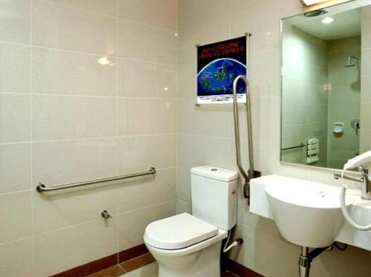 스탠다드 룸, Tune Hotels   Kota Bharu City Centre