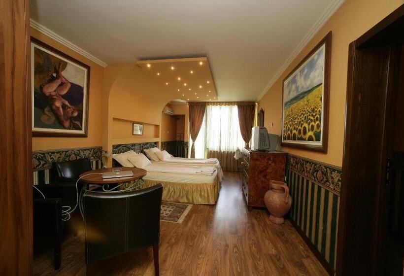 סוויטה משפחתית, Garni Hotel Garson Lux Ns