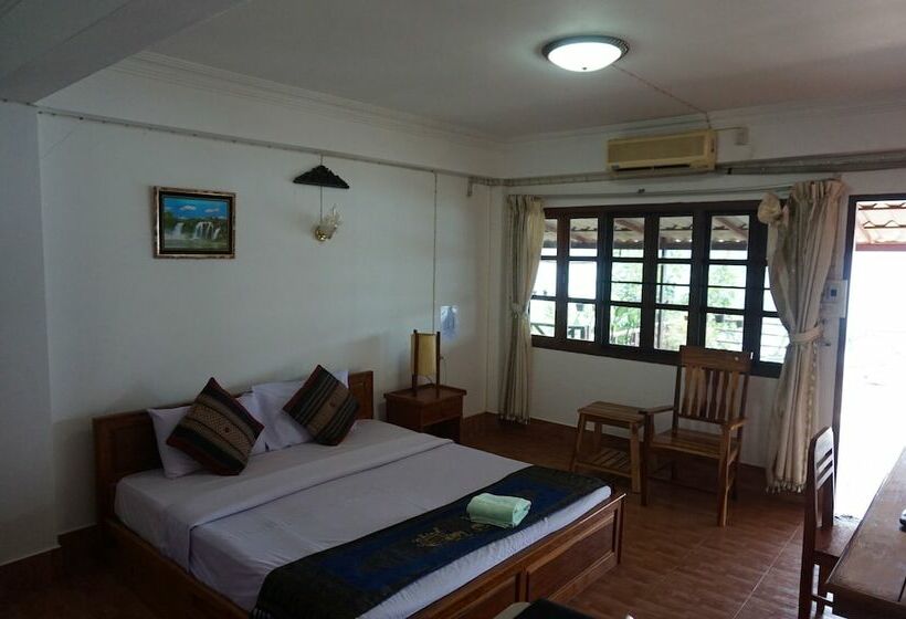 Номер Стандарт Вид на Реку, Mekong Paradise Resort