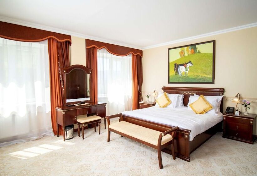 Suite Presidencial, Kempinski Hotel Khan Palace