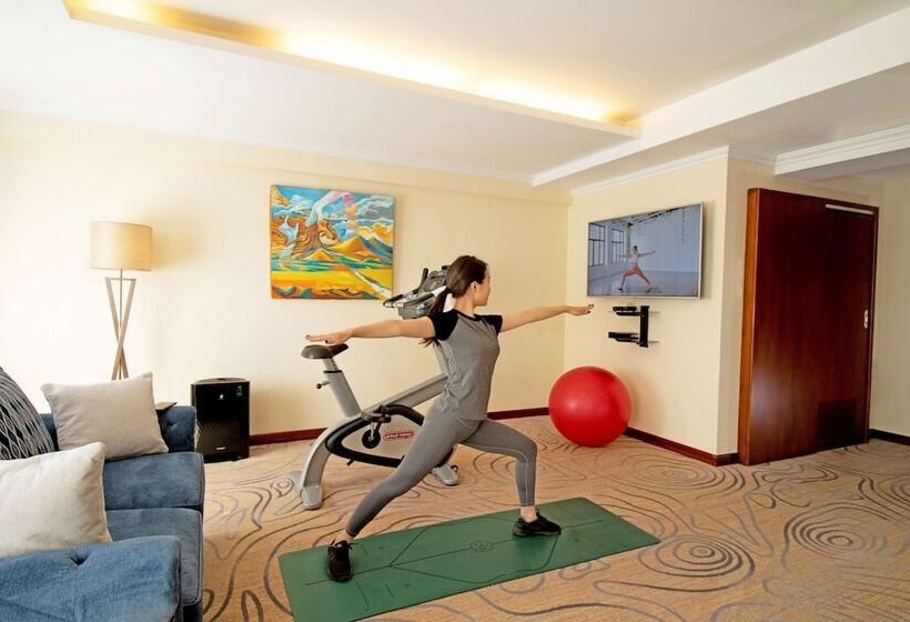 Suite Deluxe, Kempinski Hotel Khan Palace