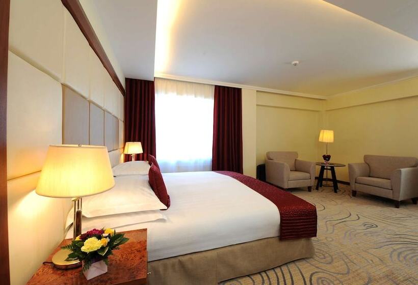 Suite Deluxe, Kempinski Hotel Khan Palace