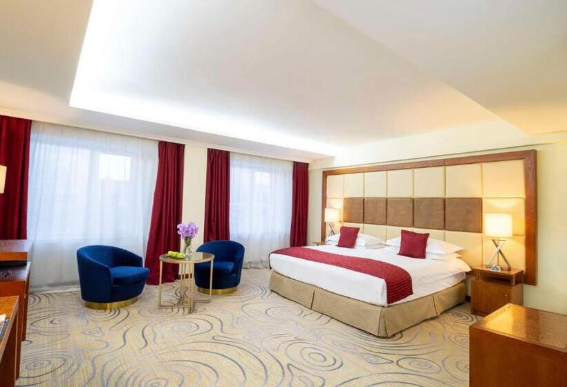 Habitación Deluxe Cama King, Kempinski Hotel Khan Palace