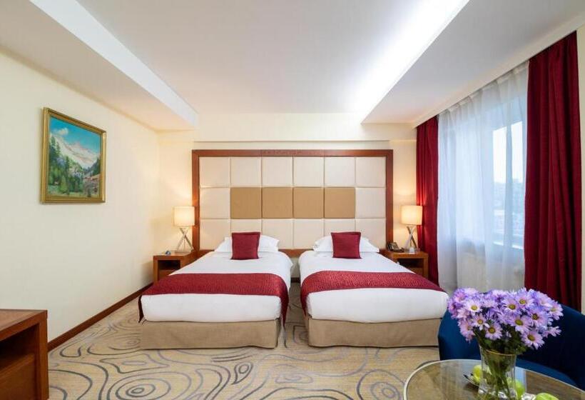 Habitación Deluxe, Kempinski Hotel Khan Palace