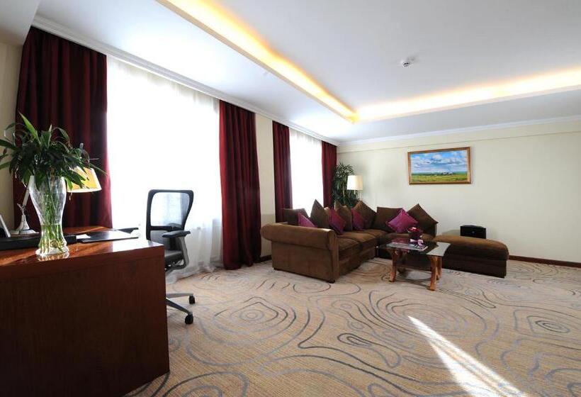 Suite Superior, Kempinski Hotel Khan Palace