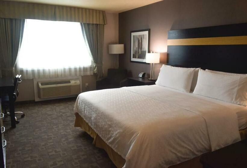 Стандартный Номер Кровать Кинг, Holiday Inn Express And Suites Dawson Creek, An Ihg