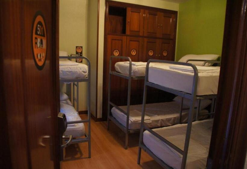 Bed in Shared Room, Moon Hostel Bio