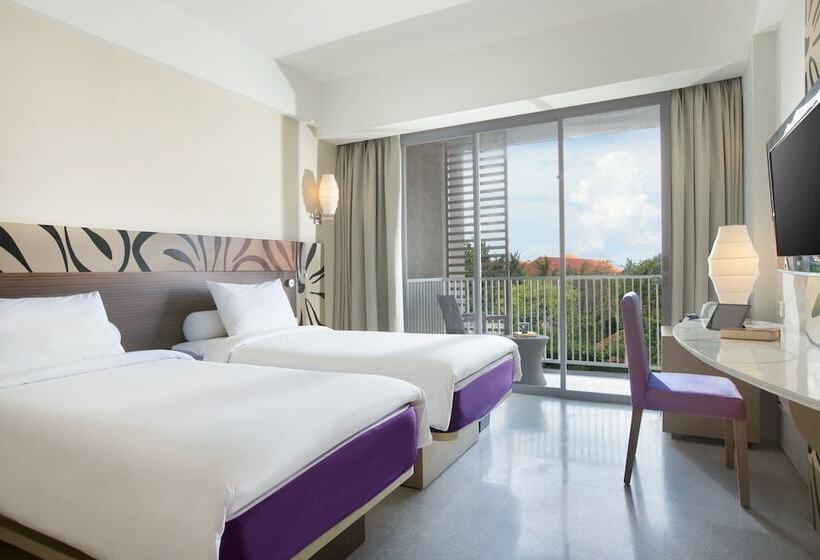 Номер Стандарт с Балконом, Ibis Styles Bali Benoa