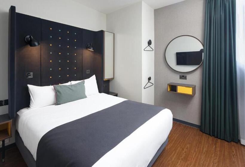 Номер Стандарт, Point A Hotel London Kings Cross – St Pancras