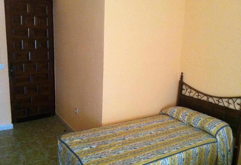 Номер Стандарт, Hostal Paracuellos
