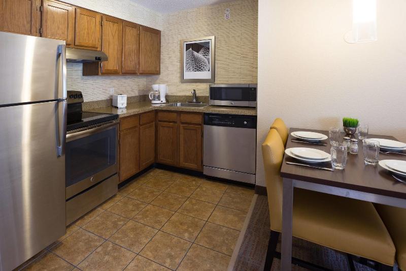 스탠다드 스튜디오 킹침대, Residence Inn By Marriott Fort Collins