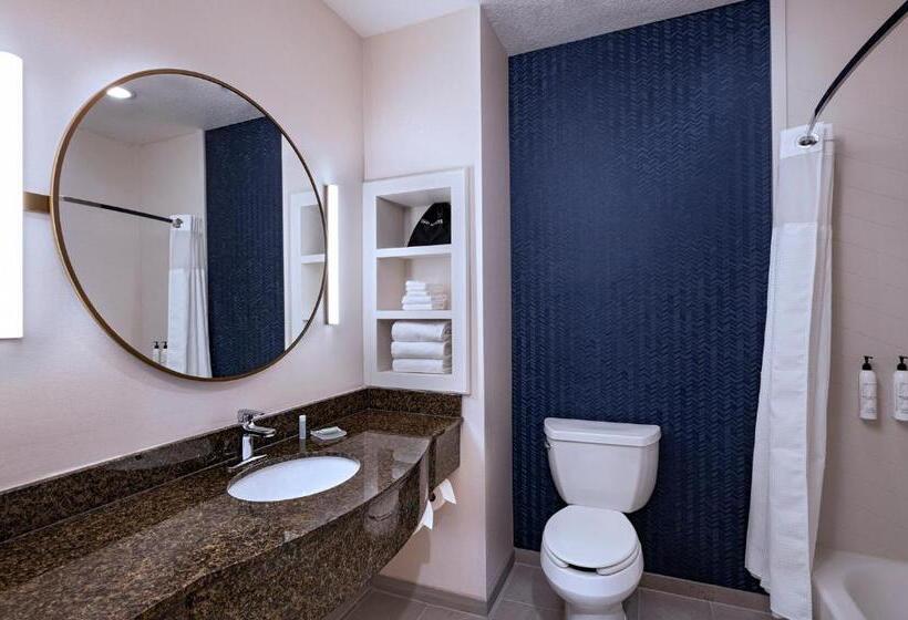 Номер Стандарт, Fairfield By Marriott Inn & Suites Hillsboro
