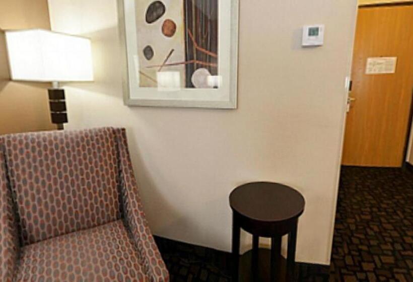 Family Suite, Best Western Plover Stevens Point Hotel & Conference Center