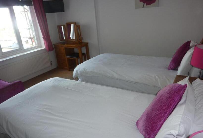 اتاق استاندارد, Pebbles Guest House