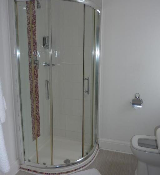 اتاق استاندارد یک نفره, Pebbles Guest House