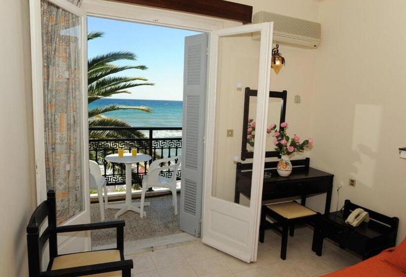 اتاق استاندارد, Argassi Beach