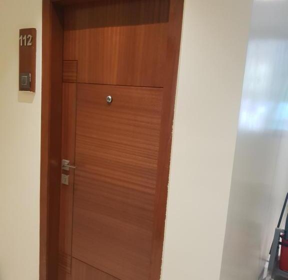 스탠다드 룸, Milan International