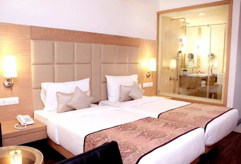 Номер Superior, K Hotel