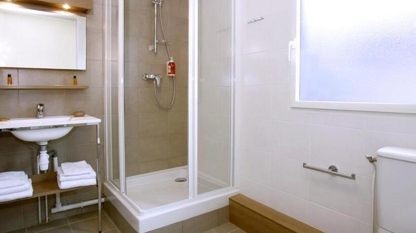 Апартаменты 1 Спальня, Terres De France   Appart Hotel Quimper Bretagne