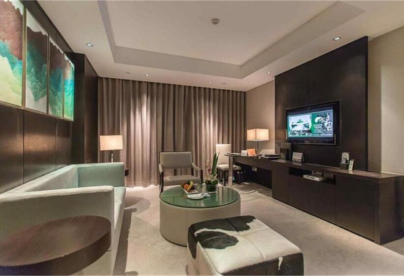 Номер Executive, Howard Johnson Ifc Plaza Ningbo