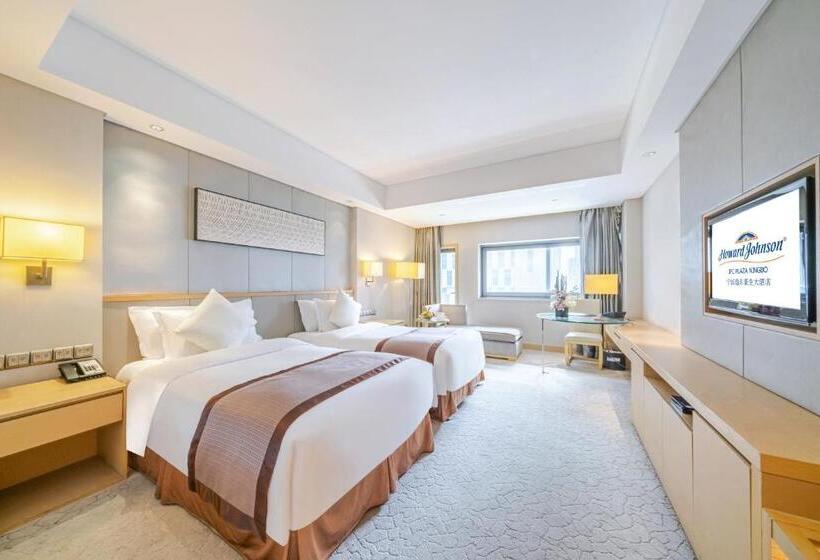 Номер Deluxe Вид на Город, Howard Johnson Ifc Plaza Ningbo