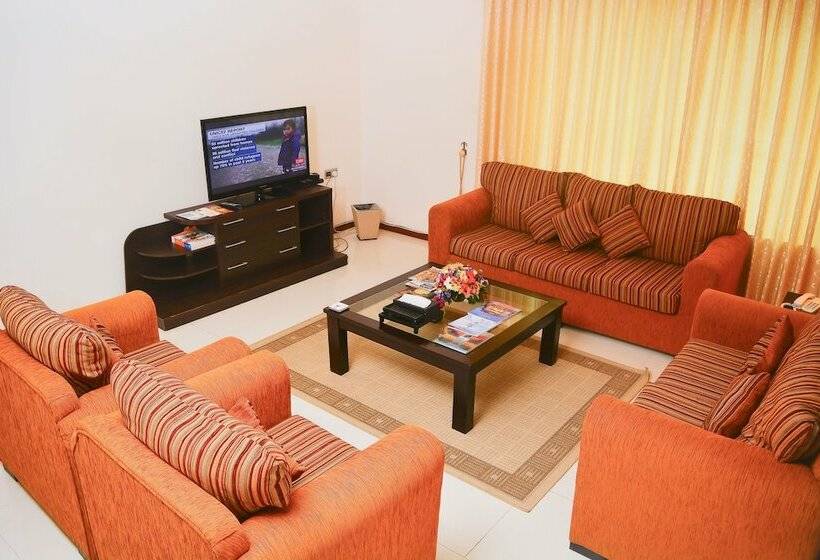 Люкс Повышенной Комфортности, Unique Towers Luxury Boutique Suites