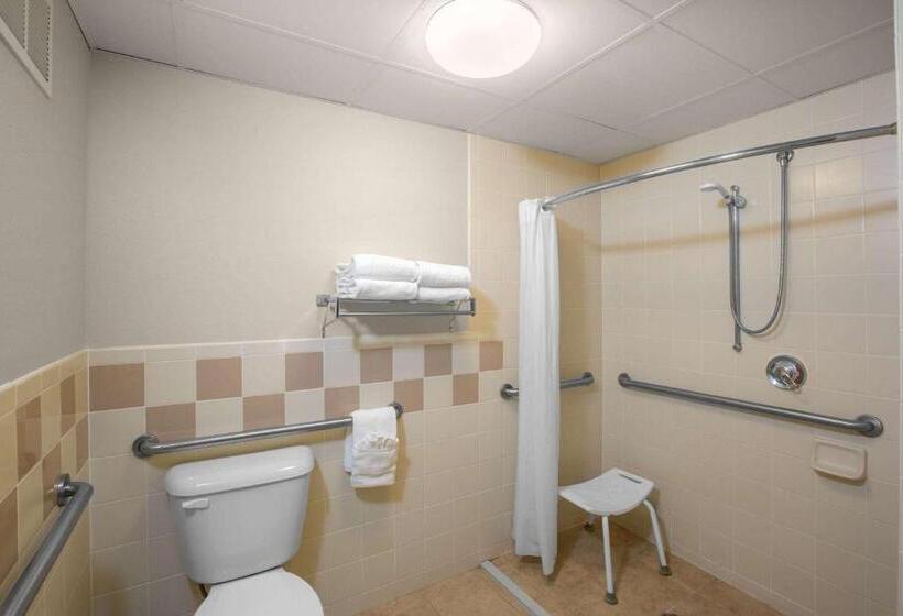 חדר סטנדרט מותאם לאדם עם מוגבלויות, Americinn By Wyndham Lincoln South