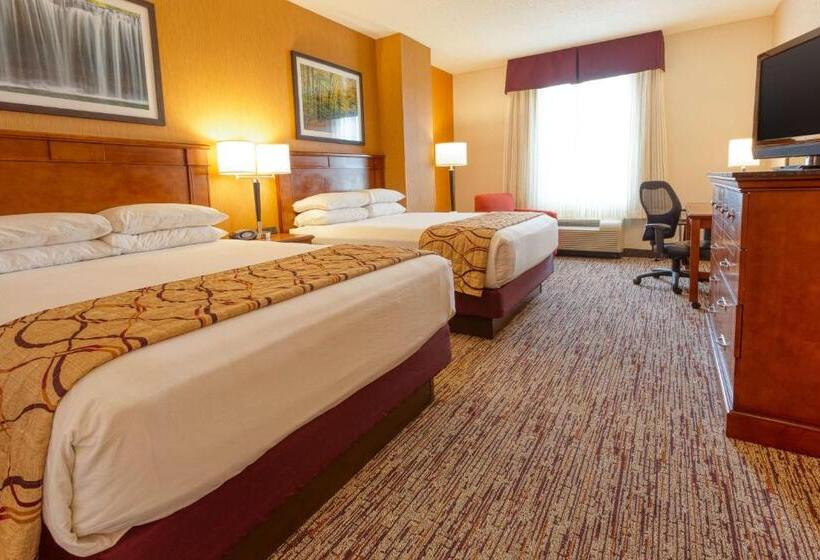 Superior-Zimmer, Drury Inn & Suites Indianapolis Northeast