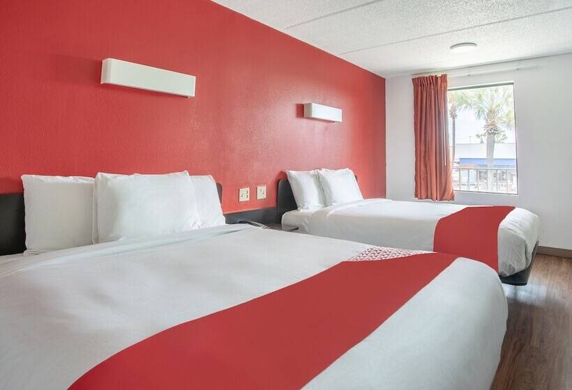 스탠다드 룸 더블 침대 2개, Motel 6 Lake Park
