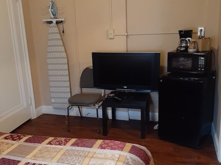 이코노미 룸, Tioga Extended Stay