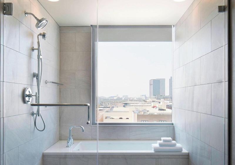 اتاق استاندارد با تخت بزرگ, Hilton Garden Inn Houston Nw America Plaza