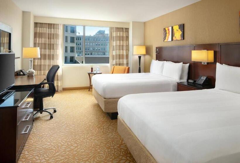 带城市景观的优质房间, Milwaukee Marriott Downtown